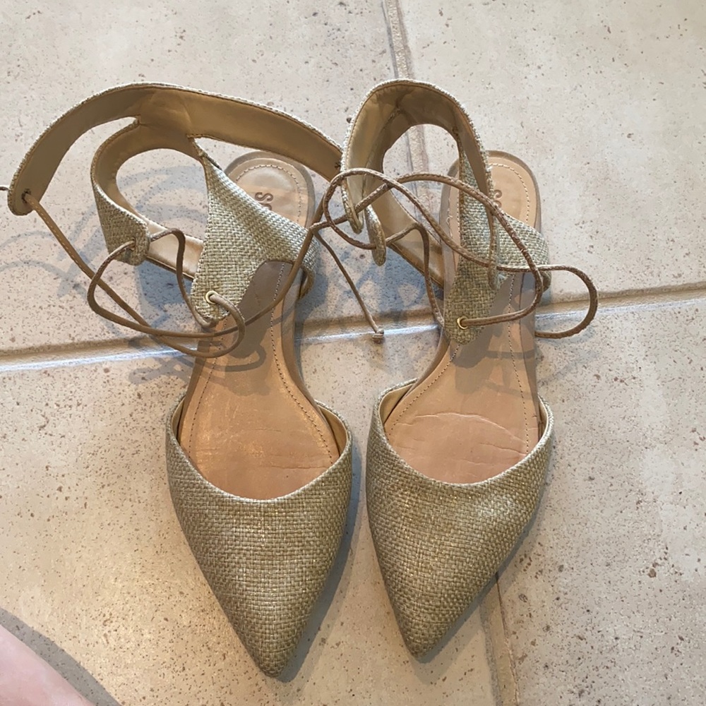 SCHUTZ beige shimmer canvas tie up flats size 9